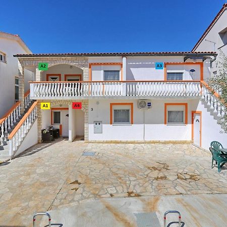 Apartments Marino Vir Esterno foto