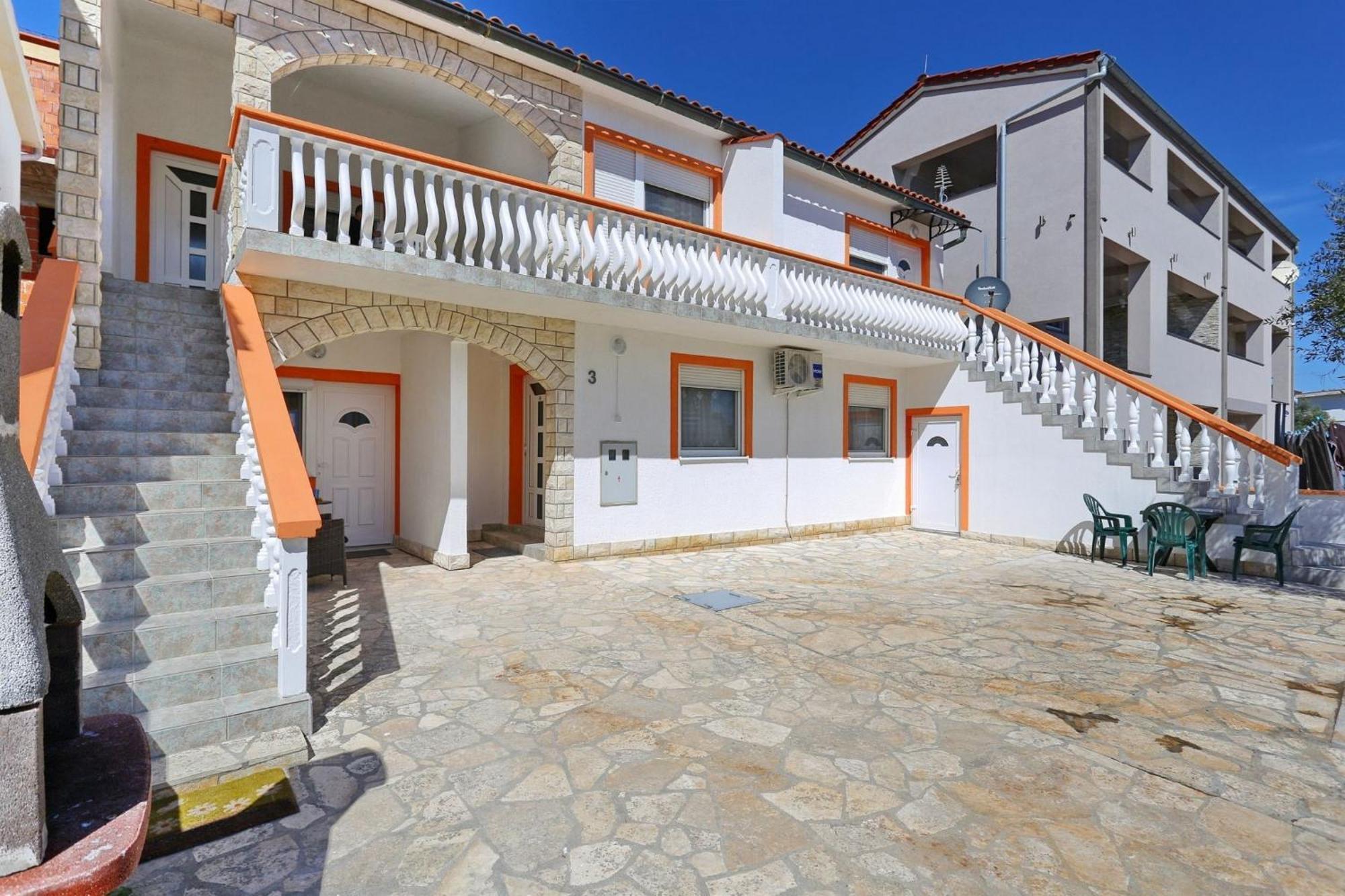 Apartments Marino Vir Esterno foto